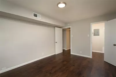 5315 Fleetwood Oaks Avenue #161, Dallas, TX 75235 - Photo 9