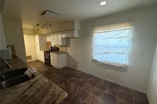 13329 Southview Ln, Dallas, TX 75240 - Photo 9