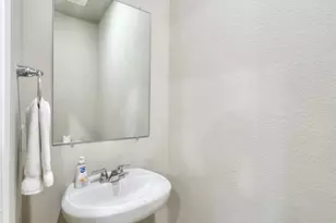 3501 E Renfro St, Burleson, TX 76028 - Photo 15