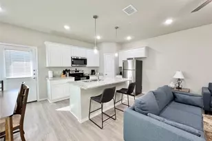 3501 E Renfro St, Burleson, TX 76028 - Photo 5