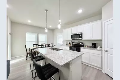 3501 E Renfro Street #402, Burleson, TX 76028 - Photo 11