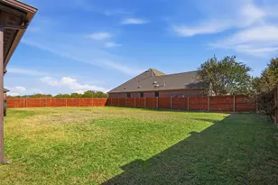 8900 Stone Top Dr, Fort Worth, TX 76179 - Photo 27