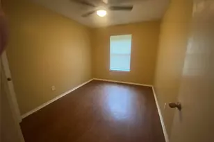 2300 Coleman Ave, Fort Worth, TX 76105 - Photo 9