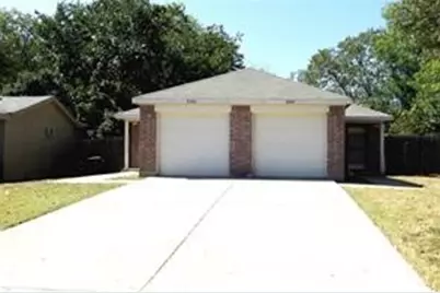 2300 Coleman Avenue, Fort Worth, TX 76105 - Photo 1