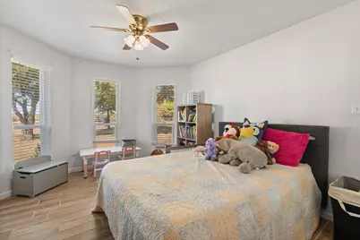 1013 Highland Road, Cleburne, TX 76033 - Photo 19