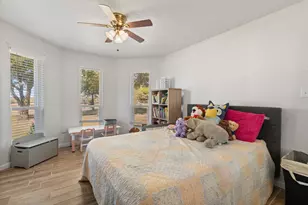 1013 Highland Rd, Cleburne, TX 76033 - Photo 19