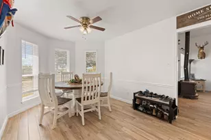 1013 Highland Rd, Cleburne, TX 76033 - Photo 11