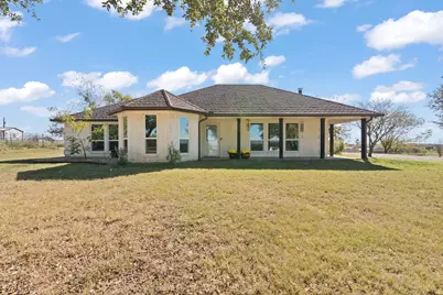 1013 Highland Road, Cleburne, TX 76033 - Photo 1