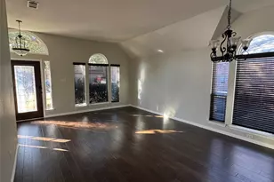 920 Chestnut Ave, Burleson, TX 76028 - Photo 5