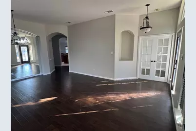 920 Chestnut Avenue, Burleson, TX 76028 - Photo 7