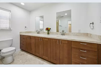 10525 Castlegate Drive, Dallas, TX 75229 - Photo 15