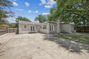 10525 Castlegate Dr, Dallas, TX 75229 - Photo 25