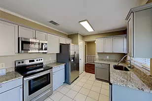 2560 Creekwood Ln, Fort Worth, TX 76123 - Photo 5