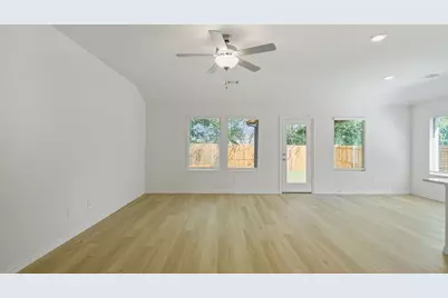 901 Buffalo Drive, Lowry Crossing, TX 75069 - Photo 11