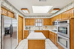 1261 Emerald Cir, Southlake, TX 76092 - Photo 23