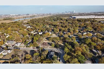 4009 Hammerly Drive, Dallas, TX 75212 - Photo 5