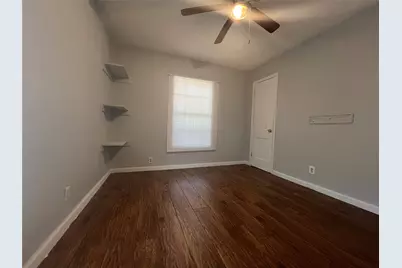 2722 Locust Avenue, Dallas, TX 75216 - Photo 9