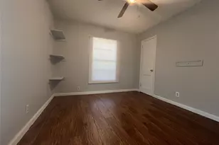 2722 Locust Ave, Dallas, TX 75216 - Photo 9