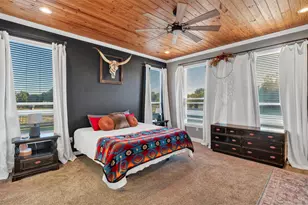 851 Hood Ct, Granbury, TX 76048 - Photo 15