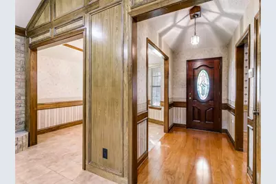 928 Old Mill Circle, Irving, TX 75061 - Photo 3