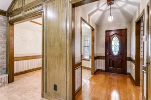 928 Old Mill Cir, Irving, TX 75061 - Photo 3