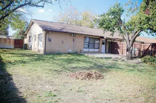 1022 Crest Park Dr, Garland, TX 75042 - Photo 17