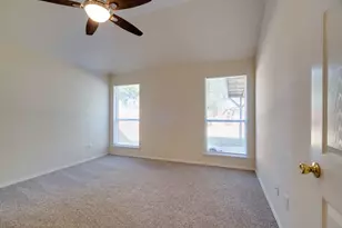 4700 St Thomas Pl, Fort Worth, TX 76135 - Photo 17