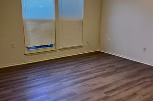 8560 Park Ln, Dallas, TX 75231 - Photo 9