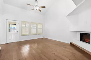 708 Creekwood Dr, Lewisville, TX 75067 - Photo 19