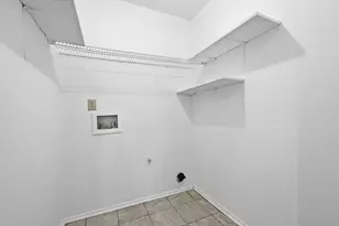 708 Creekwood Dr, Lewisville, TX 75067 - Photo 27