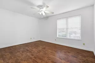 708 Creekwood Dr, Lewisville, TX 75067 - Photo 13