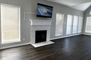 5729 Christy Ln, Haltom City, TX 76137 - Photo 5