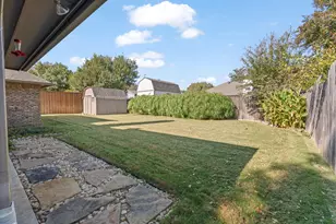 149 Sandlewood Ln, Burleson, TX 76028 - Photo 35