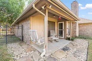 149 Sandlewood Ln, Burleson, TX 76028 - Photo 33