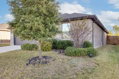 2825 Andesite Lane, Fort Worth, TX 76108 - Photo 3