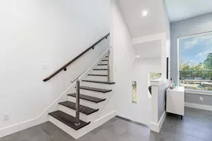 2239 Lovedale Ave, Dallas, TX 75235 - Photo 3