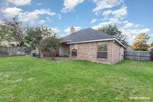 6315 Meadowmere Ln, Arlington, TX 76001 - Photo 21