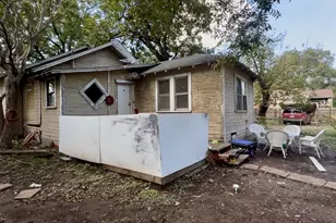 924 Sunnyside Ave, Cockrell Hill, TX 75211 - Photo 9