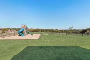 2025 Liberty Ct, Weatherford, TX 76088 - Photo 23