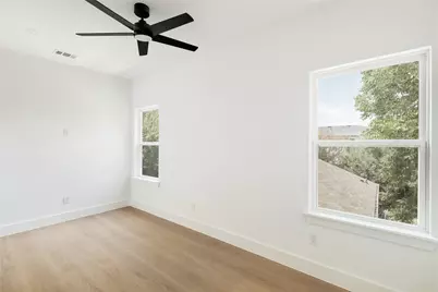 4046 Baker Avenue, Dallas, TX 75212 - Photo 17