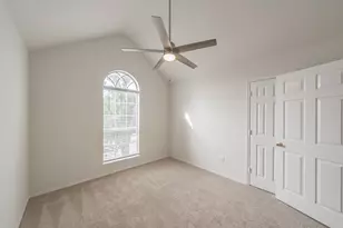 569 Continental Dr, Lewisville, TX 75067 - Photo 29