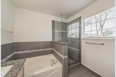 569 Continental Drive, Lewisville, TX 75067 - Photo 25