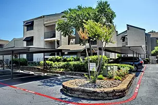 6910 Skillman St, Dallas, TX 75231 - Photo 11