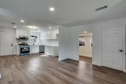 901 Woodleigh Drive, McKinney, TX 75069 - Photo 7