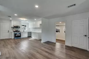 901 Woodleigh Dr, McKinney, TX 75069 - Photo 7