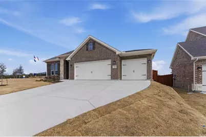 544 Waterford Park Boulevard, Weatherford, TX 76087 - Photo 3