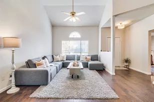 2833 Clearmeadow Dr, Mesquite, TX 75181 - Photo 5