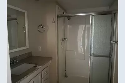 808 Flamingo Road, Granbury, TX 76049 - Photo 9