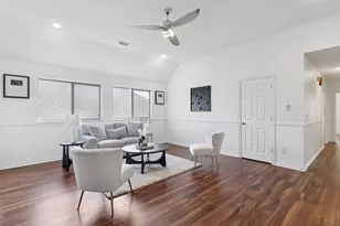 9857 Avalon Dr, Frisco, TX 75035 - Photo 13