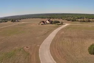 7413 Gleneagles Dr, Cleburne, TX 76033 - Photo 1